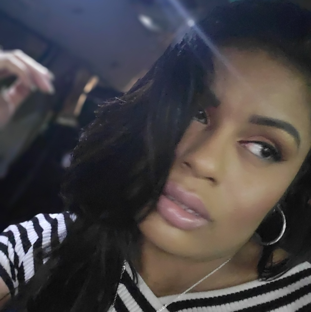 Meet your Posher, Stacey